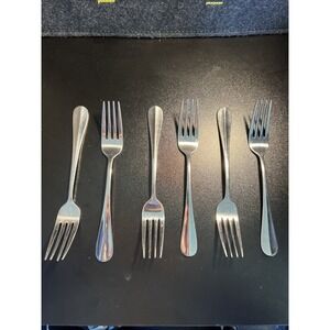 International Stainless Simplicity 6‎ Dinner Forks China Center Ridge 7 3/4"